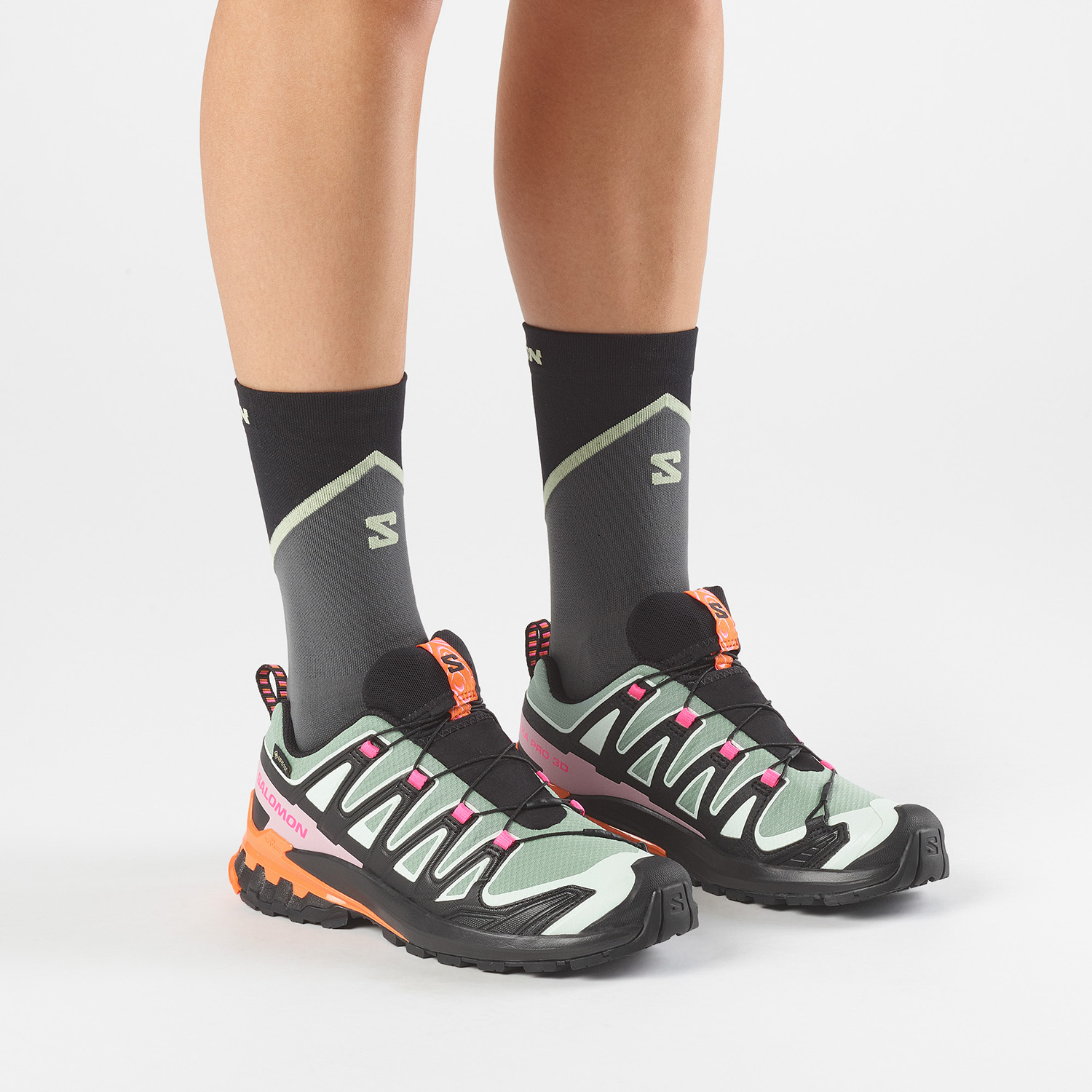 XA PRO 3D V9 GORE-TEX ICON